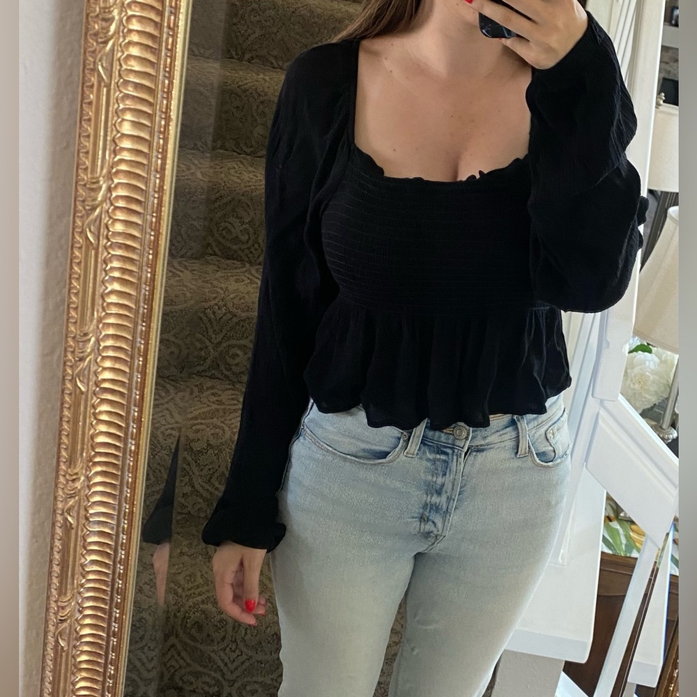 Black Long Sleeve Cropped Blouse